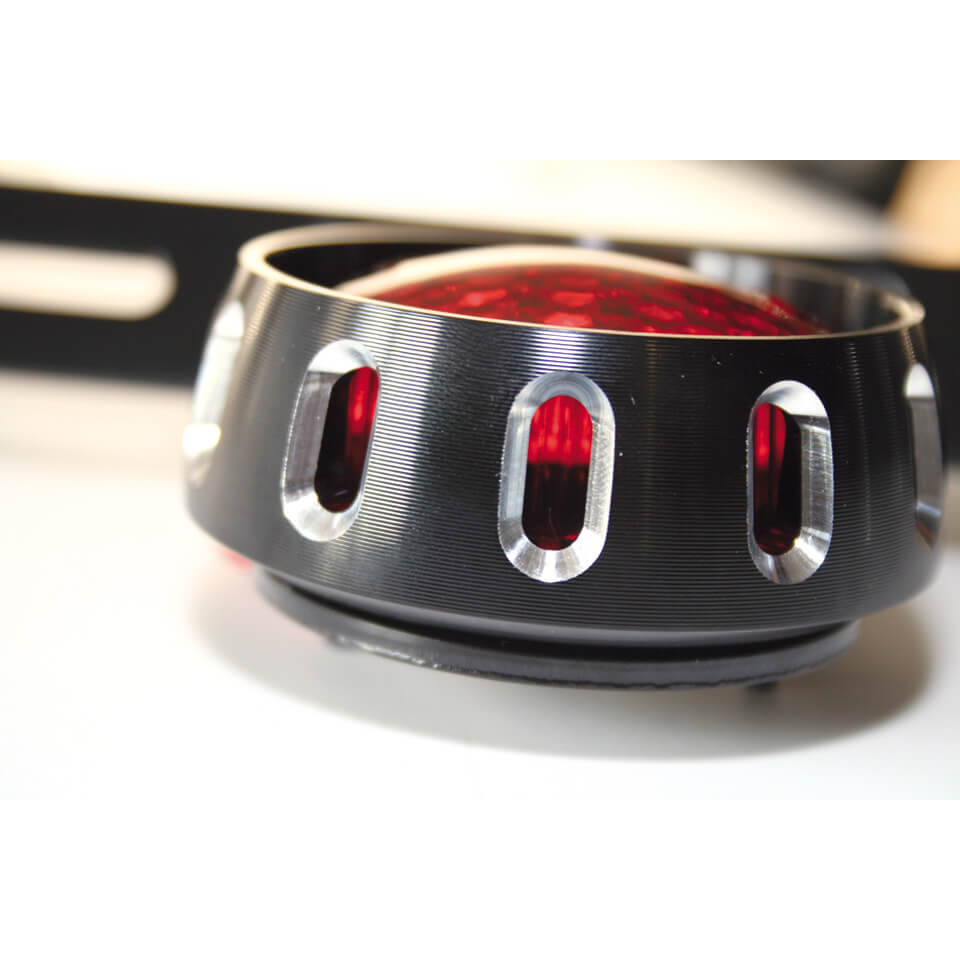 shin_yo MILES LED Rücklicht, schwarzes Gehäuse, rotes Glas